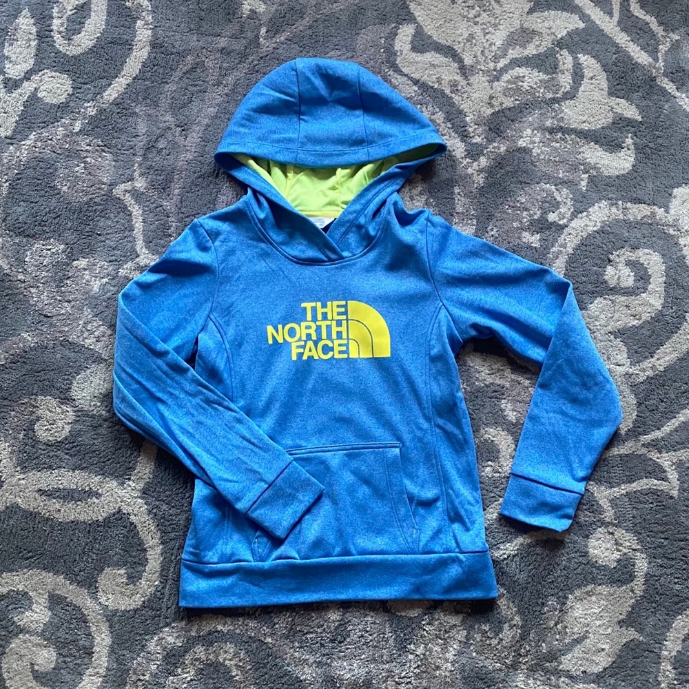 NWOT The North Face Women’s Hoodie